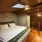 Apart-hotel Greenbird