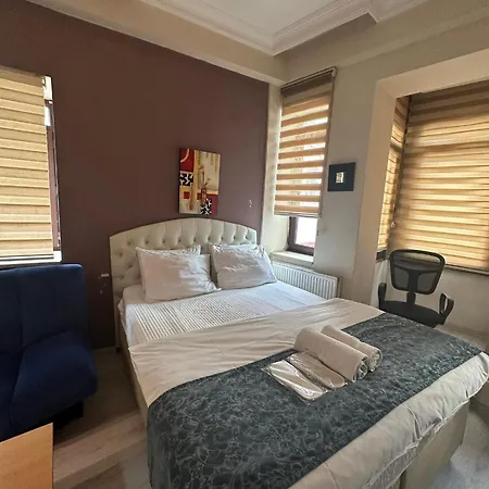 Lägenhetshotell Greenbird 3*